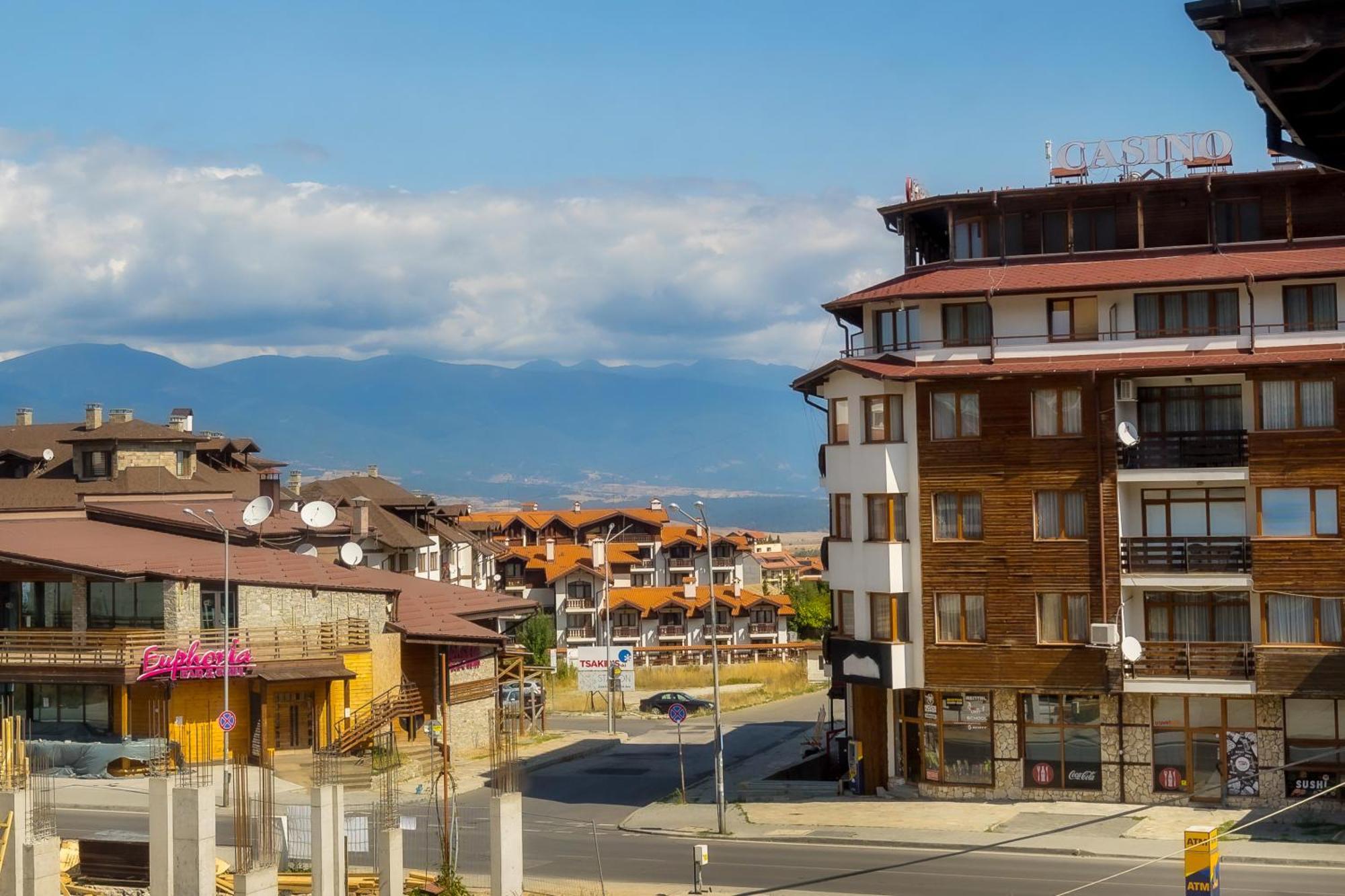 Granat Gondola Lift Apartments Bansko Zewnętrze zdjęcie